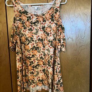 Soft, Off the Shoulder Floral Fun